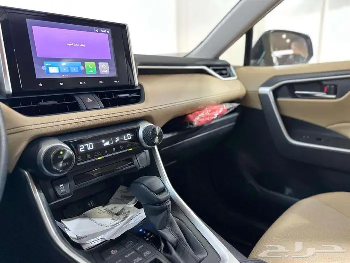 تويوتا راف فور XLE نص فل 2025 جميع الالوان كاش واقساط 9