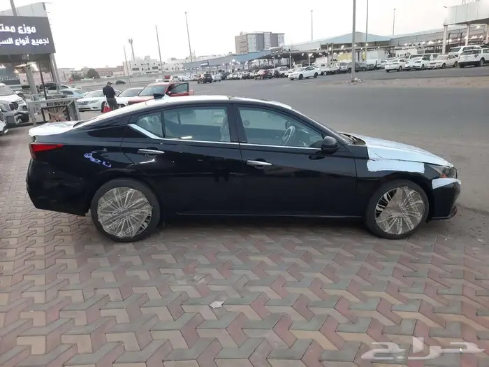 نيسان التيما SV نص فل 2026 3