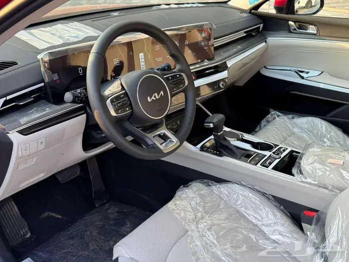 كيا كي 5 نص فل GLS موديل 2026 6