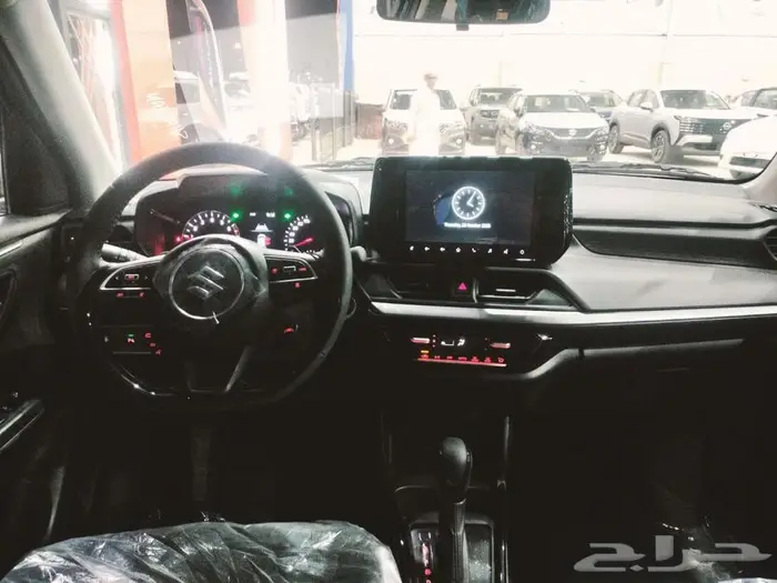 سوزوكي سويفت GLX موديل 2025 3