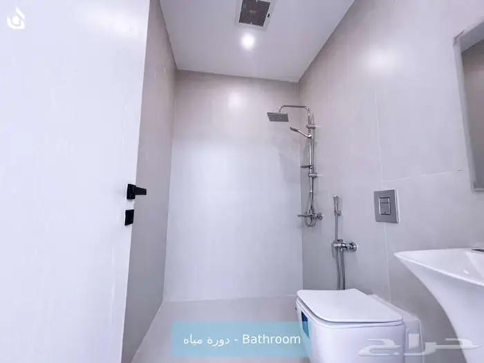 شقه في حي العارض 1 غرف نوم 6