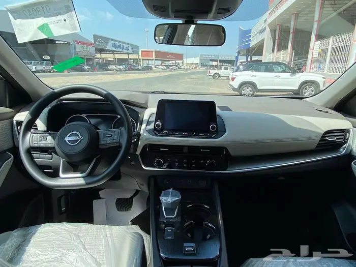 نيسان اكس تريل 7 و 5راكب ستاندر بدون دبل ودبل 2026 14