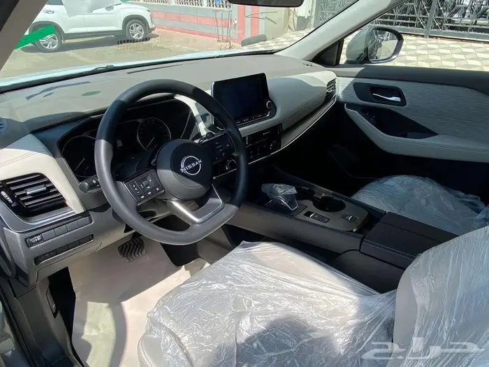 نيسان اكس تريل 7 و 5راكب ستاندر بدون دبل ودبل 2026 16