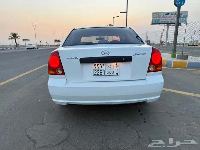 للبيع اكسنت 2005 نظيف جدا 6