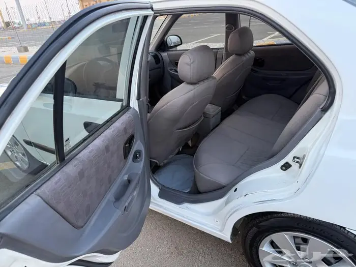 للبيع اكسنت 2005 نظيف جدا 7