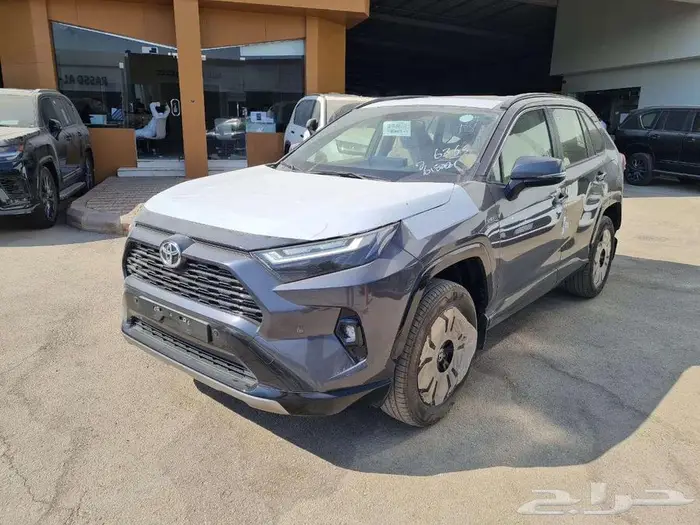 تويوتا راف فور XLE هايبرد موديل 2025 عرض مميز كاش - اقساط 0
