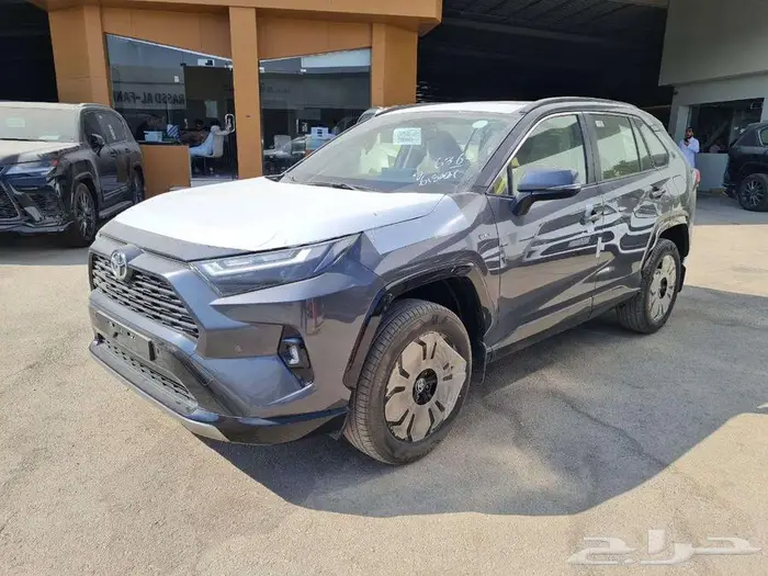 تويوتا راف فور XLE هايبرد موديل 2025 عرض مميز كاش - اقساط 2