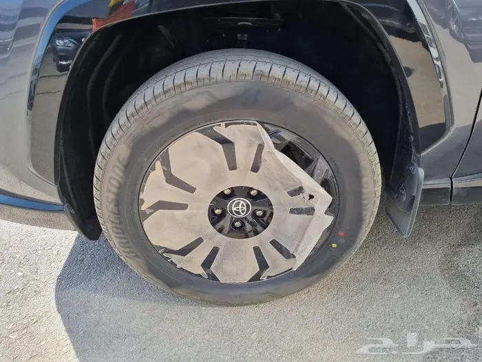 تويوتا راف فور XLE هايبرد موديل 2025 عرض مميز كاش - اقساط 15