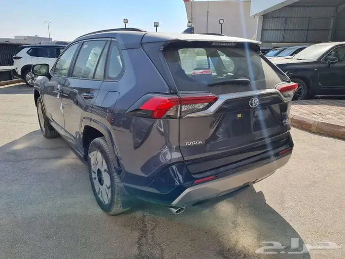 تويوتا راف فور XLE هايبرد موديل 2025 عرض مميز كاش - اقساط 4