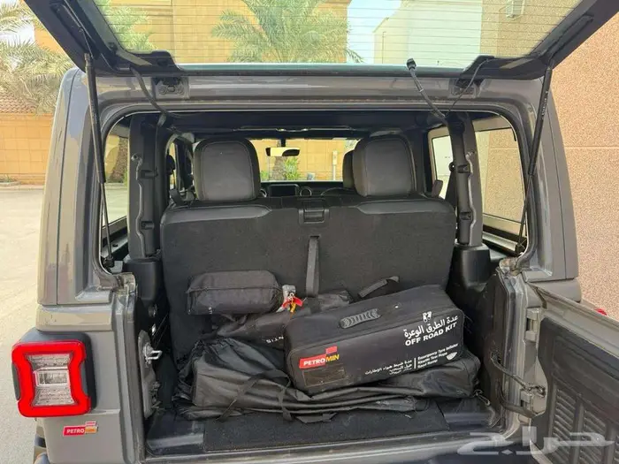 Jeep Wrangler Sahara 2022 - Stock جيب رانجلر صحارى 2022 13