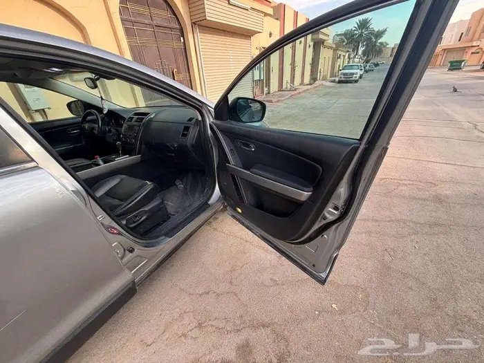 مازدا جيب Cx9 مديل 2010 5