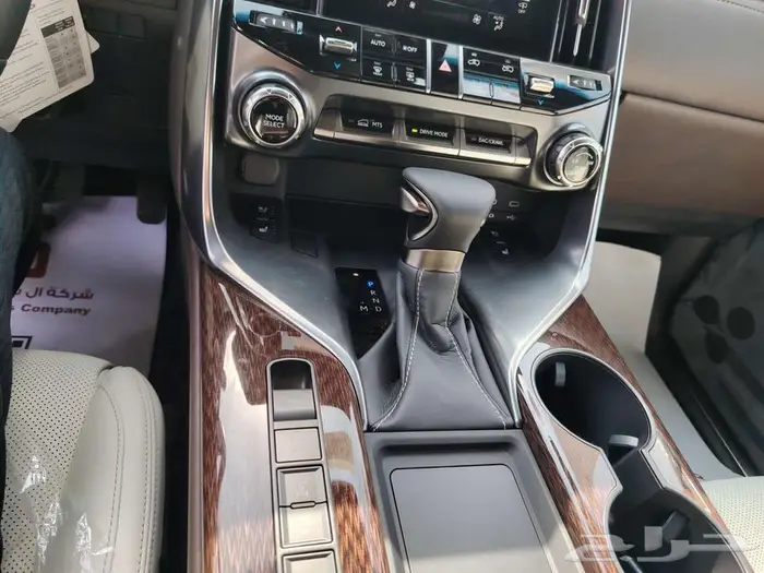 لكزس LX600BB الموديل 2025 7
