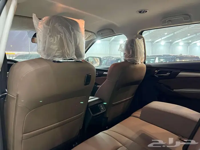 ايسوزو MU-X موديل 2024 فل كامل دبل لدى خالد للسيارات 14