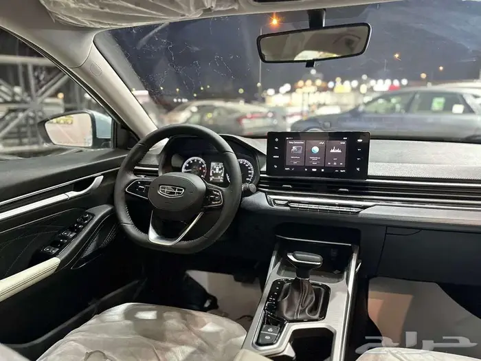 جيلي امجراند GS 2025 كاش واقساط لدى خالد للسيارات 7