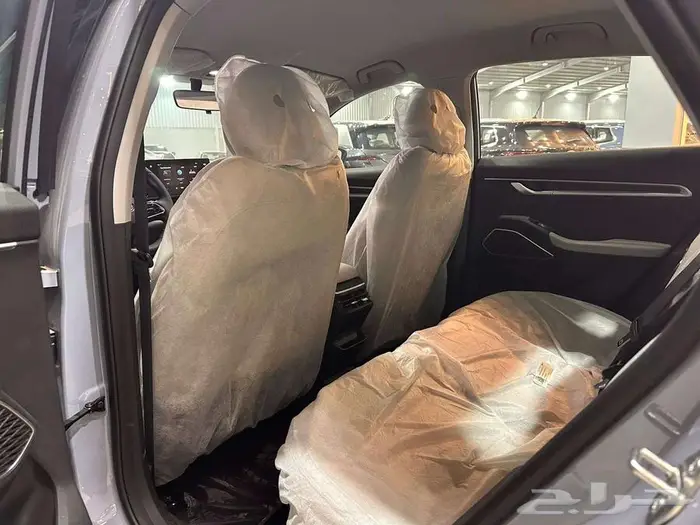 جيلي امجراند GS 2025 كاش واقساط لدى خالد للسيارات 12