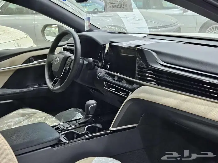 تويوتا كامري LE بنزين 2025 أقساط وكاش 8