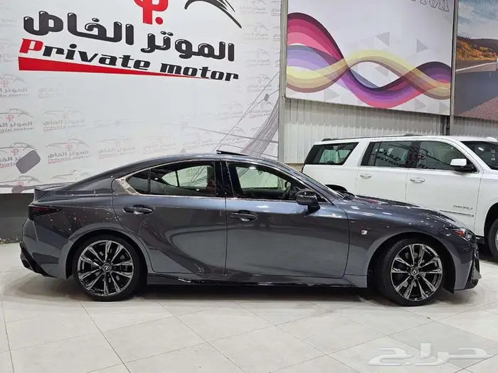 لكزس is 350 ارنوب 2022 F سبورت ( فل كامل ) 11