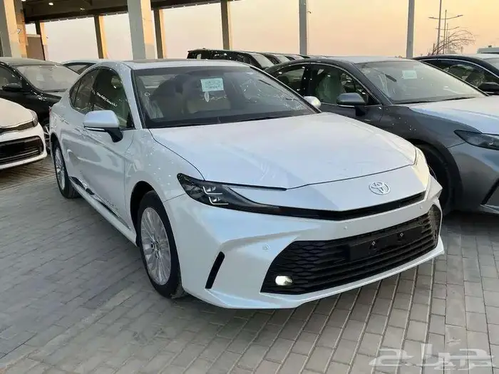 تويوتا كامري LE بنزين 2025 سعودي 0