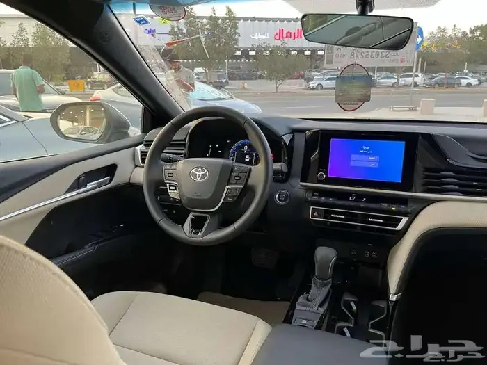 تويوتا كامري LE بنزين 2025 سعودي 2