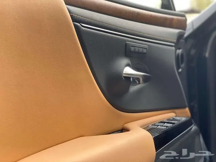 لكزس ES 350 CC بانوراما 2025 - خليجي - عرض نهايه العام 18