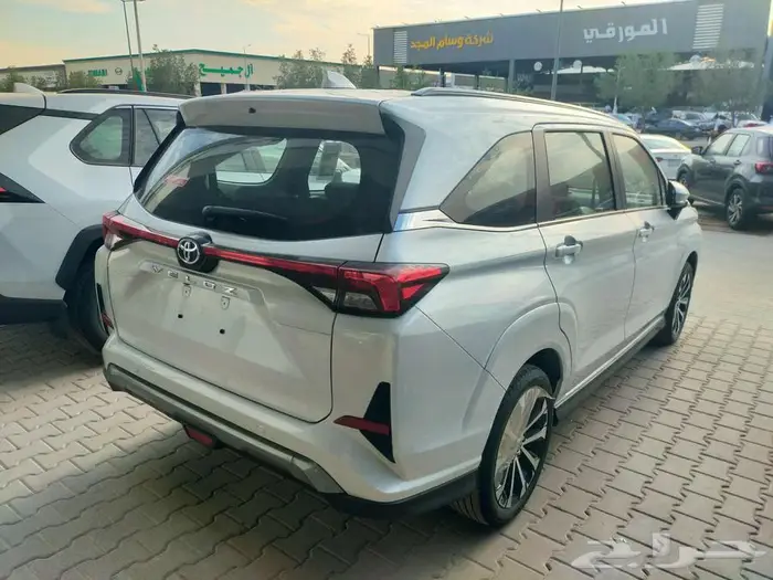 تويوتا  يلوز 2025 3