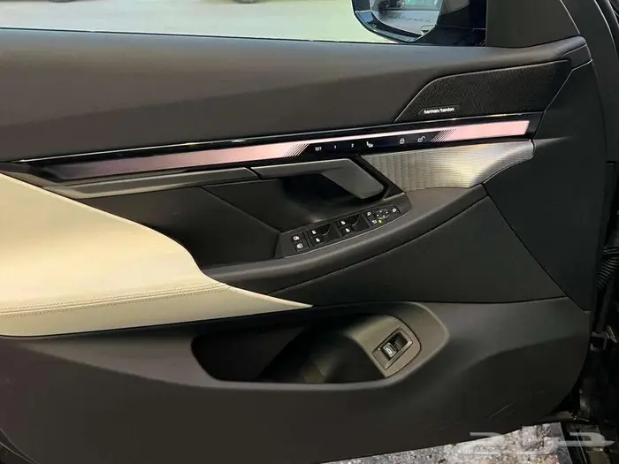 بي ام دبليو الفئه 520I ام كت 2025 استلام فورى 3