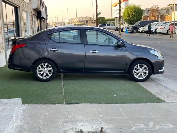 نيسان صني Classic فل كامل 2023 للبيع 4