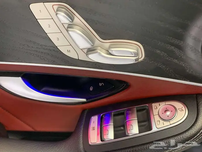 مرسيدس . 2020GLC300 31