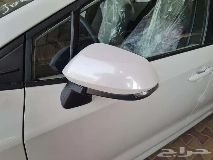 تويوتا كورولا استاندر مكينه 2.0 موديل 26 كاش وتقسيط 7