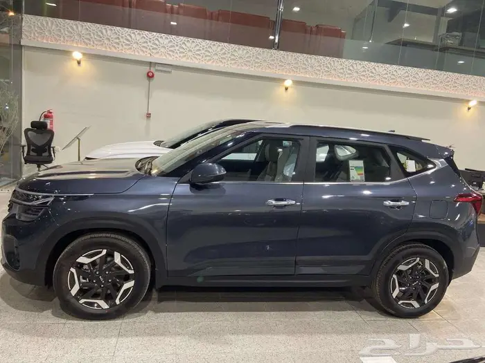 كيا سيلتوس فتحة بانوراما موديل 2025 4