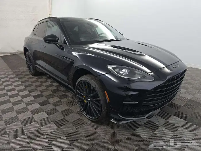 Aston Martin DBX707 - 2023 - 20.900KM 1