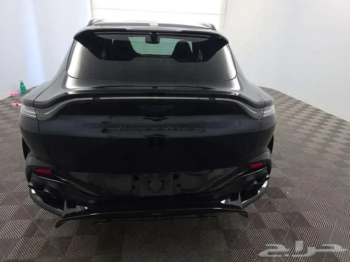 Aston Martin DBX707 - 2023 - 20.900KM 5