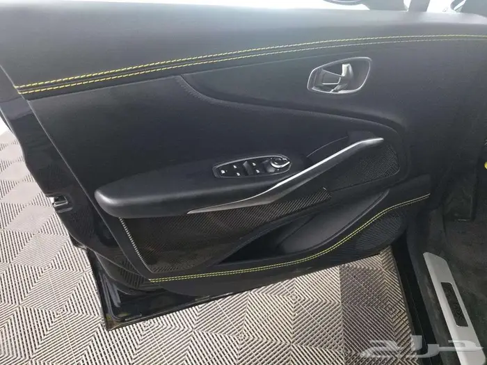 Aston Martin DBX707 - 2023 - 20.900KM 11