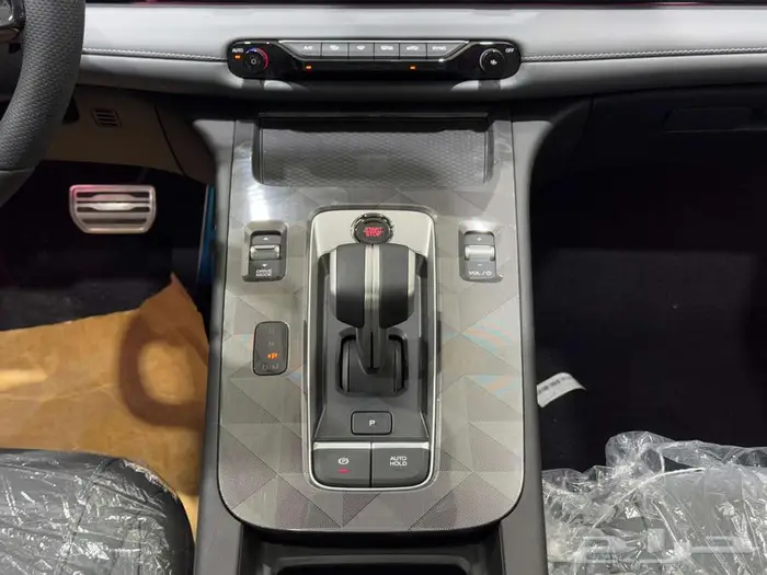 جي أية سي امباو 2026 سبورت R 14