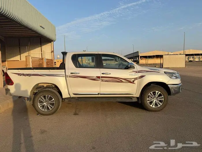 تويوتا هايلكس غمارتين دبل بنزين اوتوماتيك 2025 ممشى 3000 7