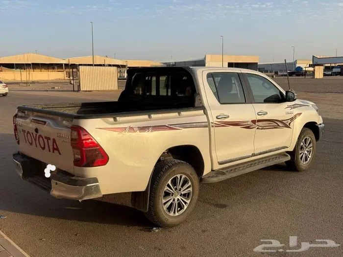 تويوتا هايلكس غمارتين دبل بنزين اوتوماتيك 2025 ممشى 3000 6