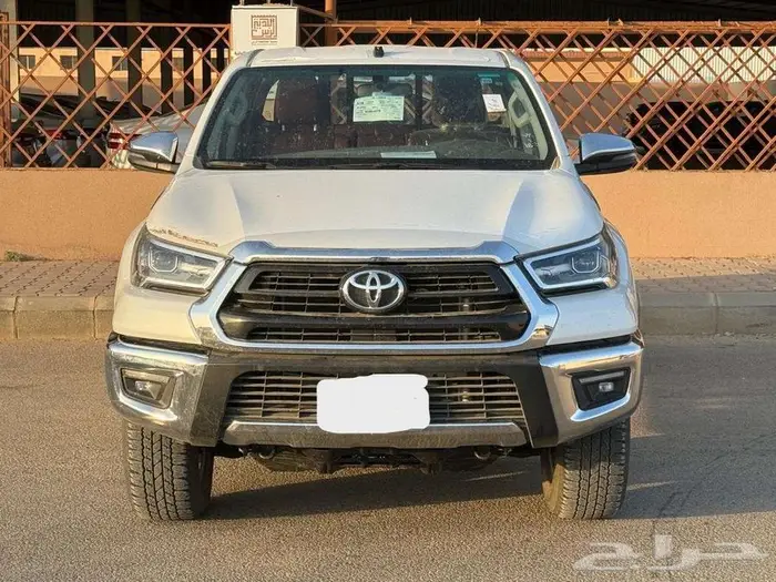 تويوتا هايلكس غمارتين دبل بنزين اوتوماتيك 2025 ممشى 3000 1