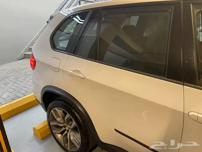 بي ام X5 للبيع 4