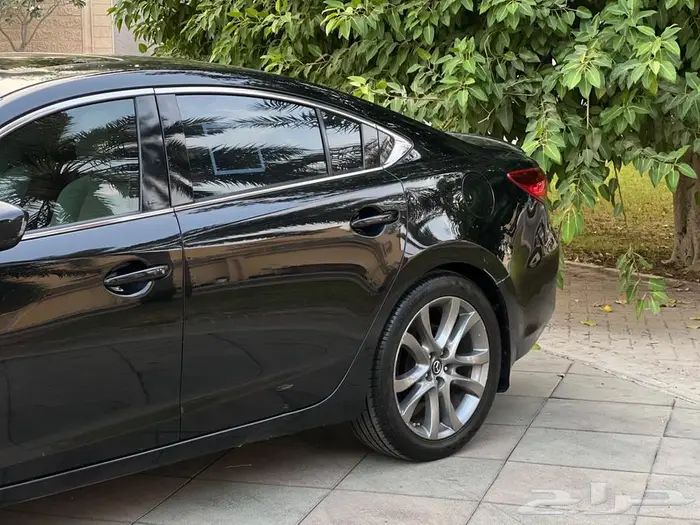 للبيع مازدا 6 بحالة ممتازه 10