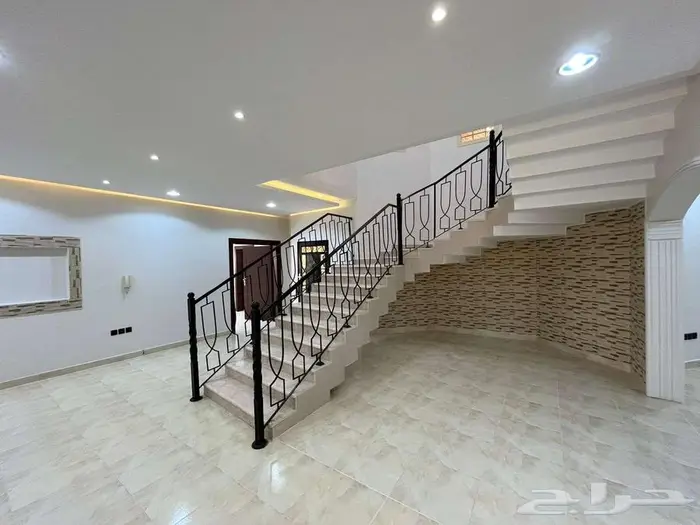 فيلا للبيع 12