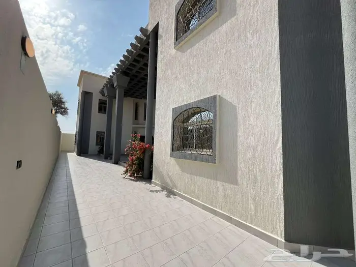 فيلا للبيع 13