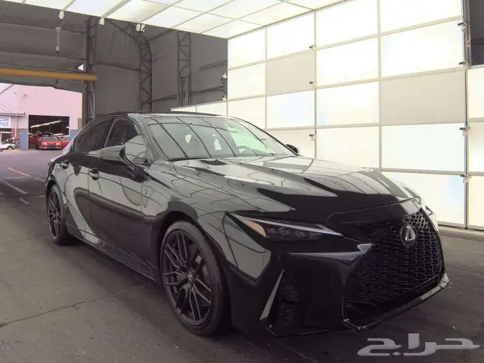 2024 Lexus IS 500 F SPORT Performance Premium شبه اصفار 2