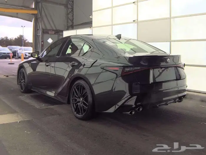 2024 Lexus IS 500 F SPORT Performance Premium شبه اصفار 5