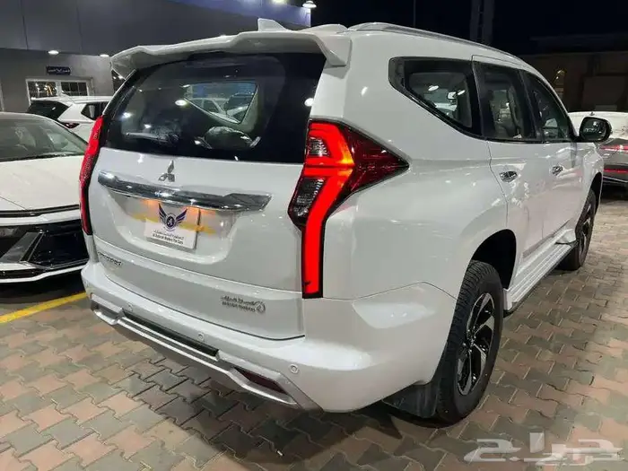 ميتسوبيشي GL مونتيرو سبورت 2025 6