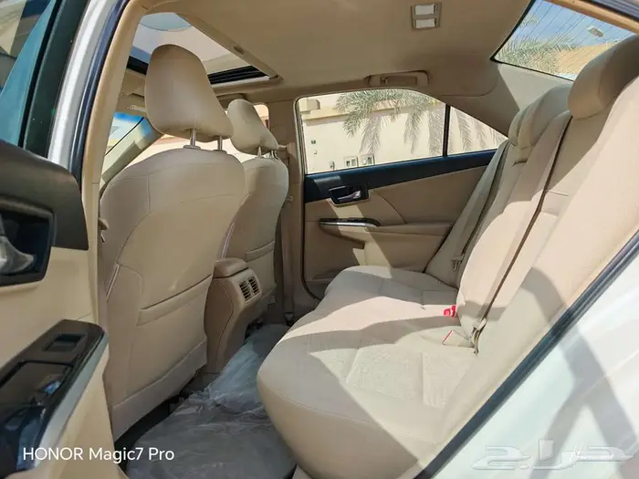 تويوتا كامري GLX موديل 2017 8