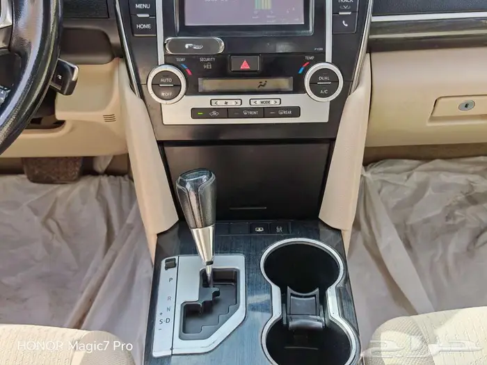 تويوتا كامري GLX موديل 2017 27