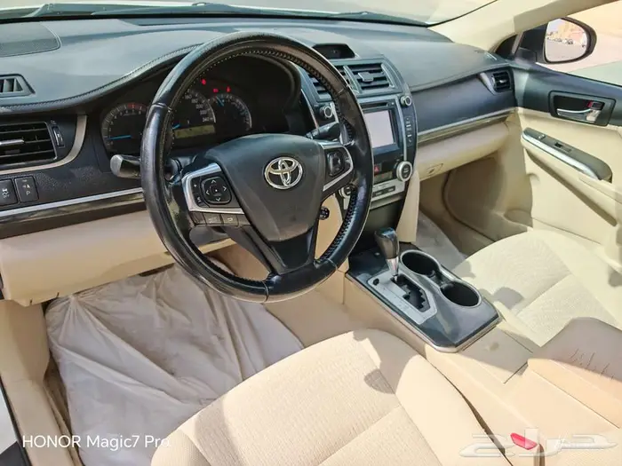 تويوتا كامري GLX موديل 2017 5