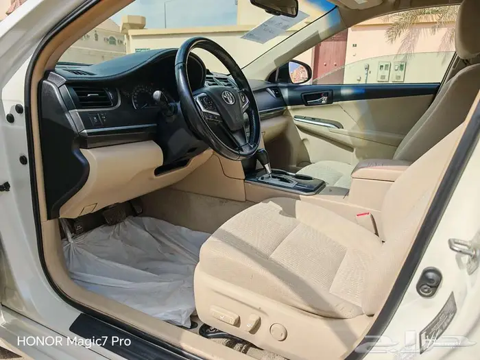 تويوتا كامري GLX موديل 2017 20