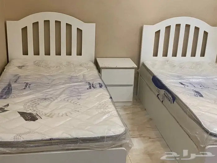 غرفة نوم لون ابيض 5