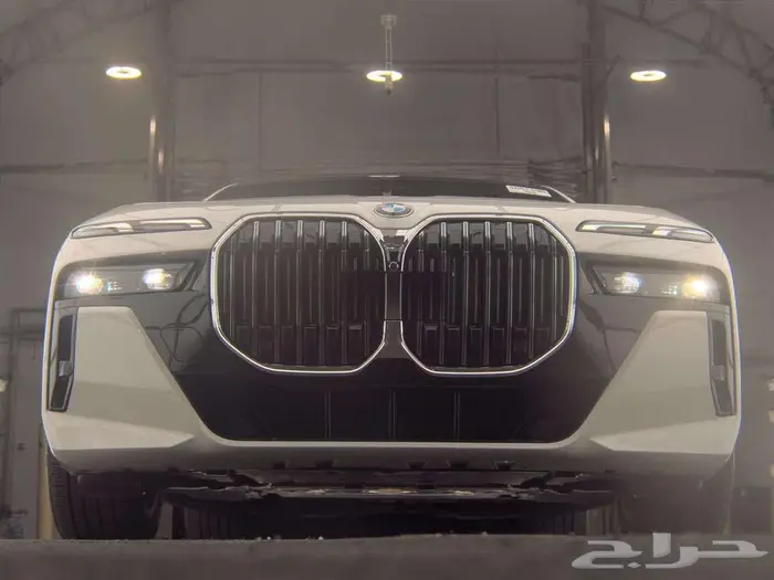 BMW 740i xDrive 2025 بي ام دبليو ممشى 15000 كيلو للاستيراد 5